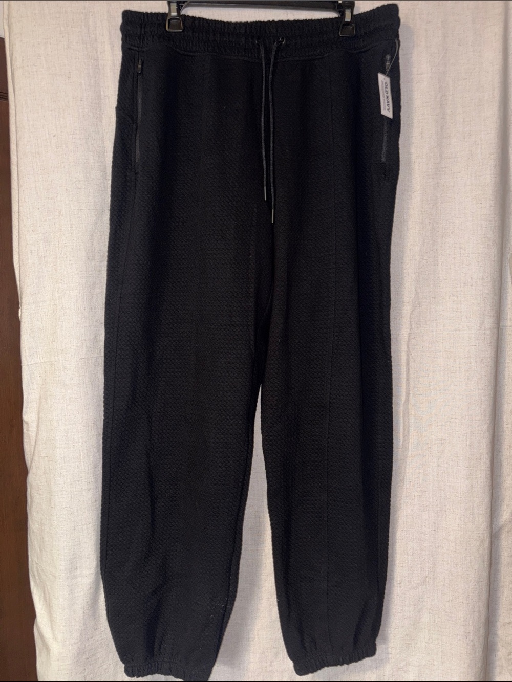 Old Navy Black Knit Joggers with Drawstring Waist